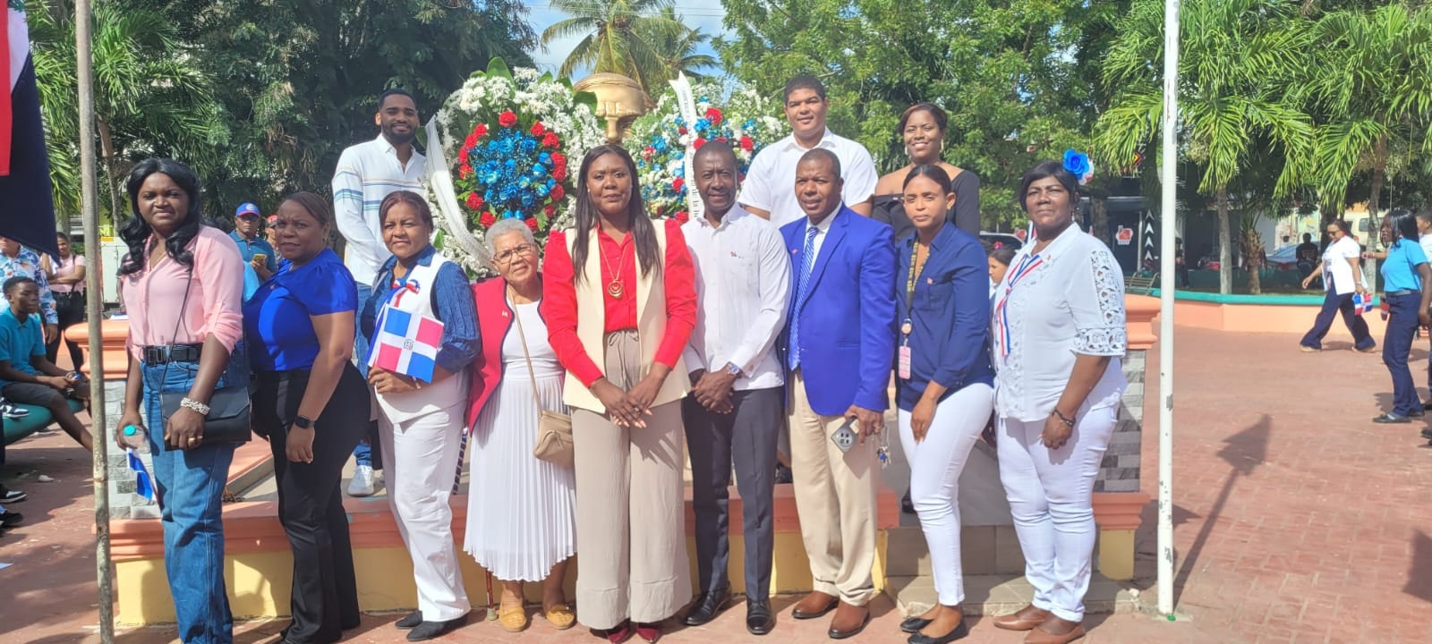 En el día de ayer se conmemoró el 182 aniversario de la Independencia Nacional de la República Dominicana, con la realización de diversas actividades patrióticas que resaltaron el orgullo y la identidad del pueblo dominicano.